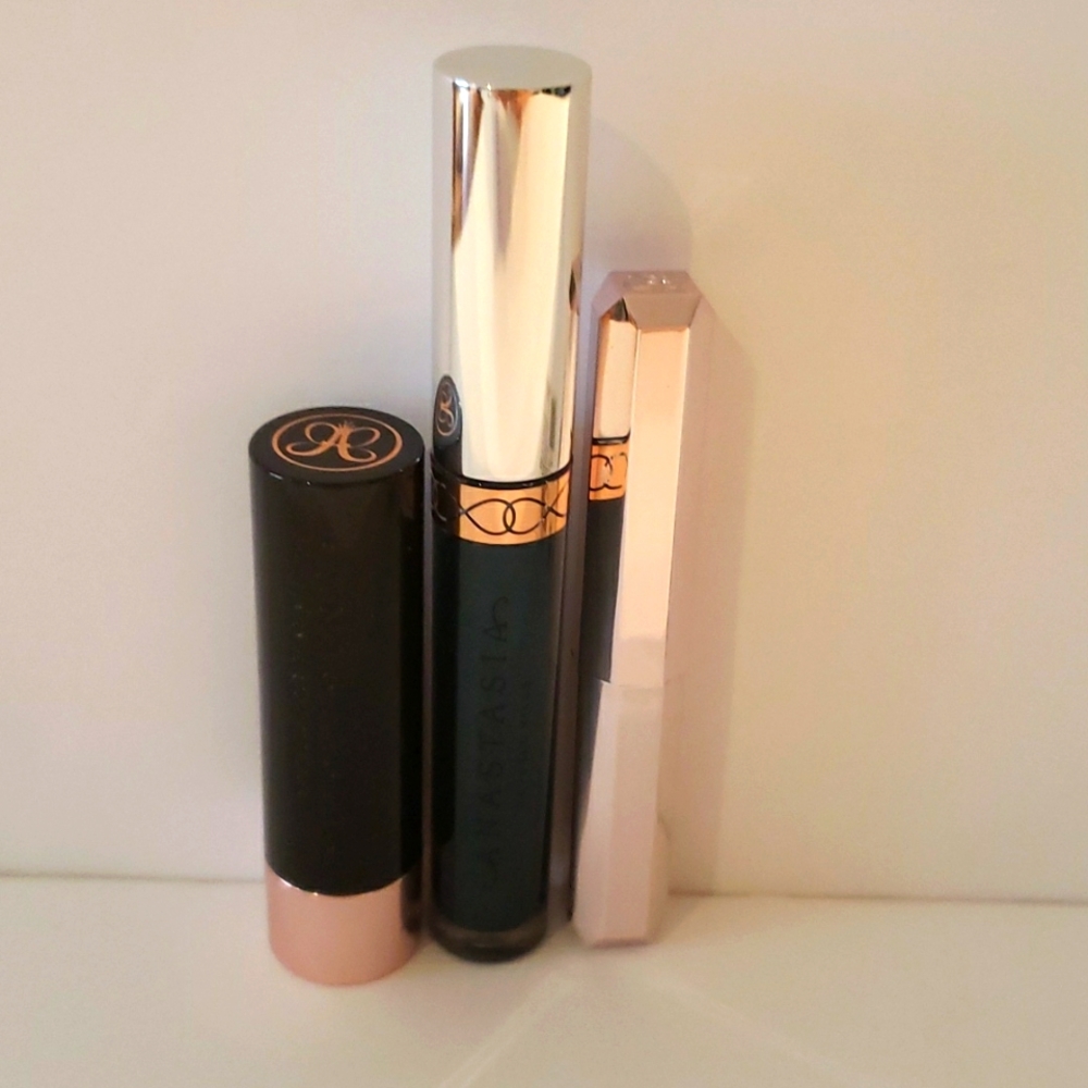 ABH & Fenty Beauty Trio Lipstick (Pre Loved)